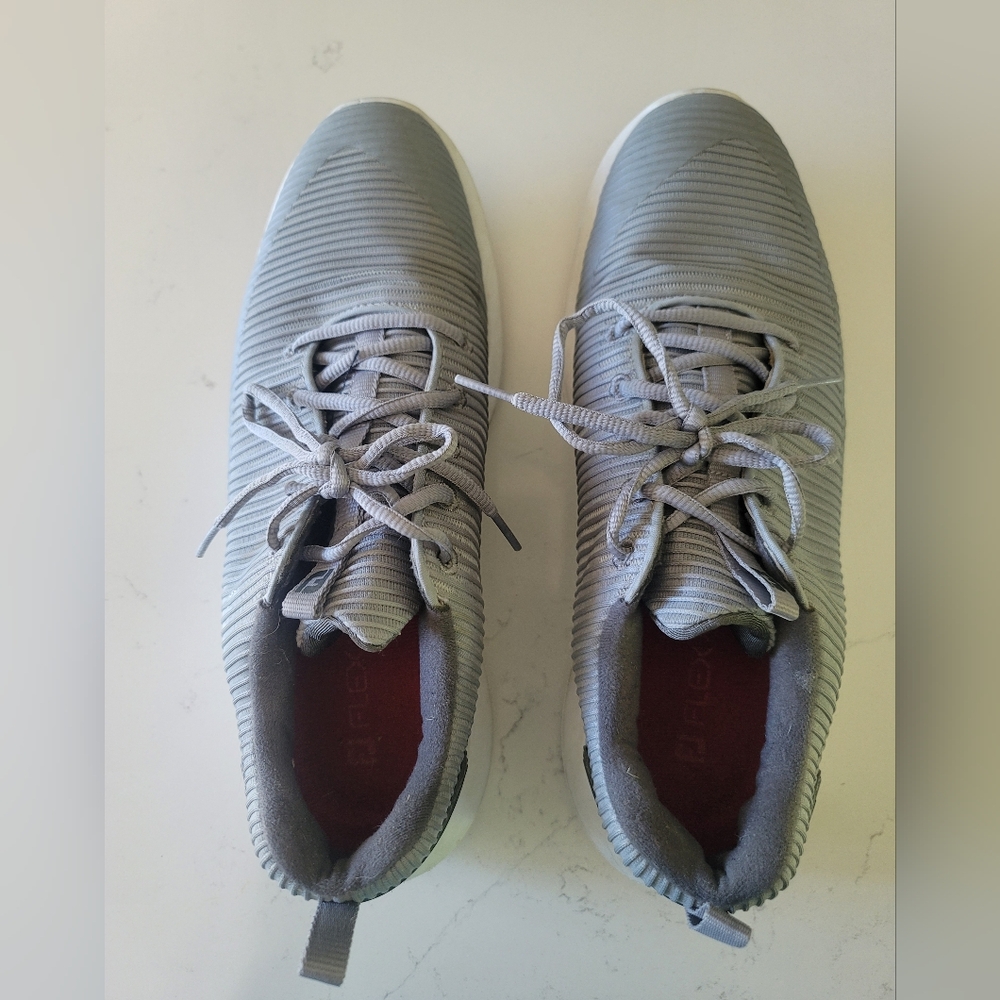 Footjoy FJ Flex XP Spikeless golf shoes gray 56251 men's size 10 waterproof